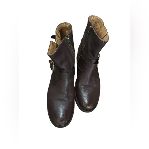 Frye Women’s Veronica Shortie Ankle Zip Moto Boots Leather Size 9.1/2 B2 - Picture 1 of 7